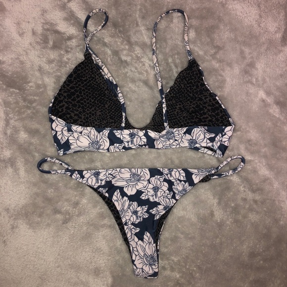 Acacia Blue Magnolia set - Picture 2 of 3